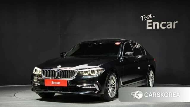 BMW 5 Series (G30) 2019 Черный из Кореи