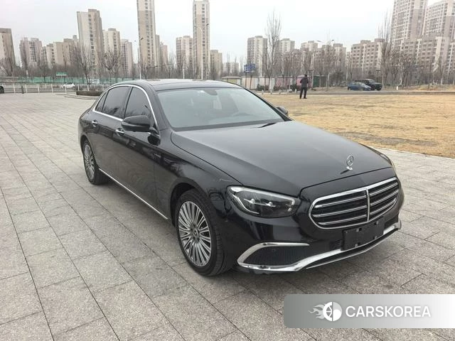 Mercedes-Benz E-class 2022 Черный из Китая