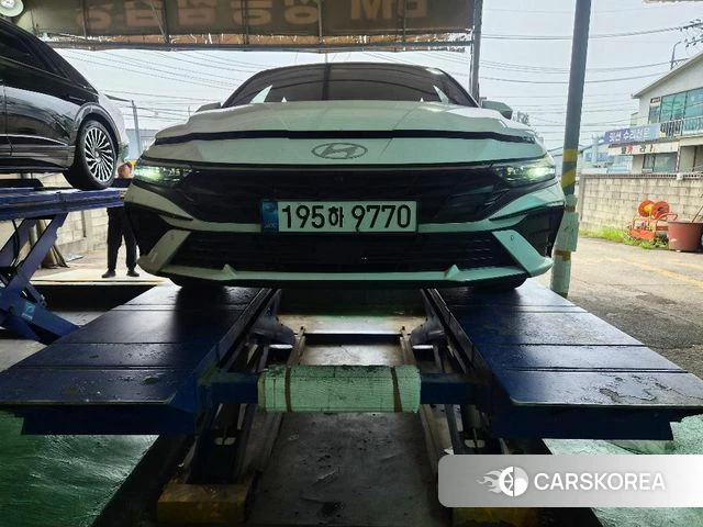 Hyundai The New Avante (CN7) 2024 Белый из Кореи