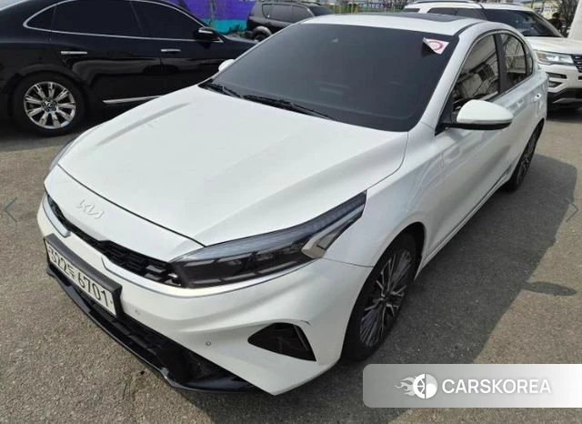 Kia The New K3 2nd generation 2023 Белый из Кореи