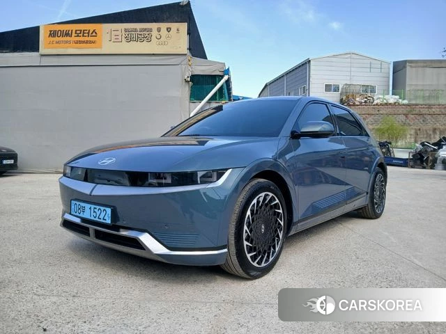 Hyundai Ionic 5 2022 Темно-зеленый из Кореи