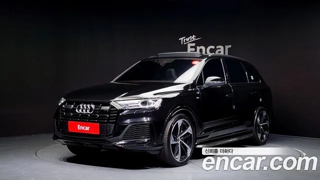 Audi Q7 (4M) 2022 Черный из Кореи