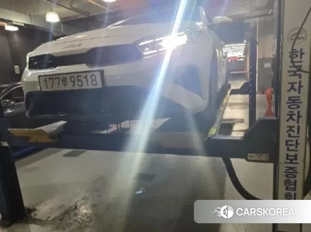 Kia The New K3 2nd generation 2021 Белый из Кореи