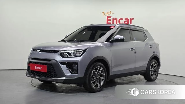 Ssangyong The New Tivoli 2023 Серебристо-серый из Кореи