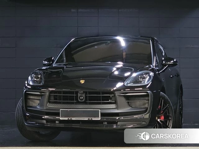 Porsche Macan 2022 Черный из Кореи
