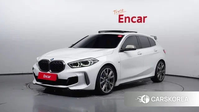 BMW 1 Series (F40) 2023 Белый из Кореи