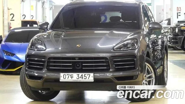 Porsche Cayenne (PO536) 2019 Серый из Кореи