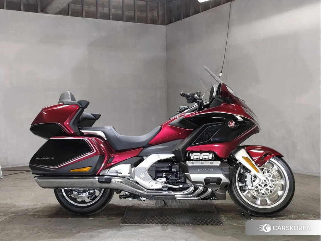 Проданный Honda GL1800 2018 из Японии, фото 2