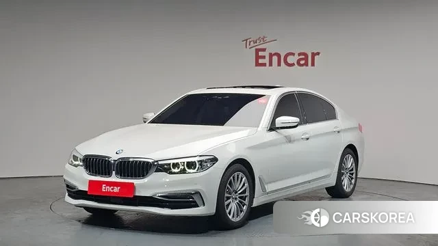 BMW 5 Series (G30) 2019 Белый из Кореи