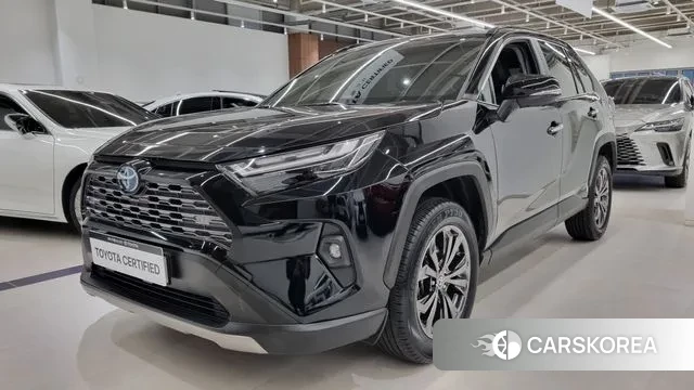 Toyota RAV4 5th Generation 2023 Черный из Кореи