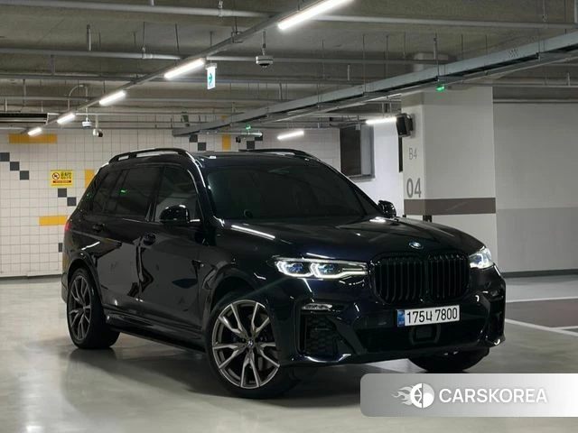 BMW X7 (G07) 2020 Черный из Кореи