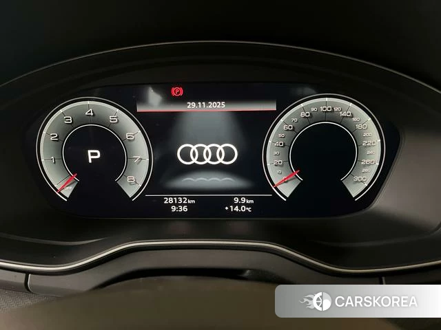 Audi Q5L 2024 Черный из Китая