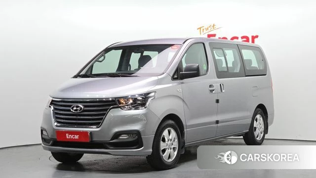 Hyundai The New Grand Starex 2020 Серебристо-серый из Кореи