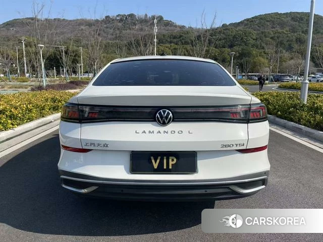 Volkswagen Lingdu 2023 Белый из Китая