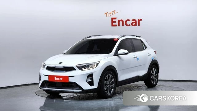 Kia Stonic 2018 Белый из Кореи
