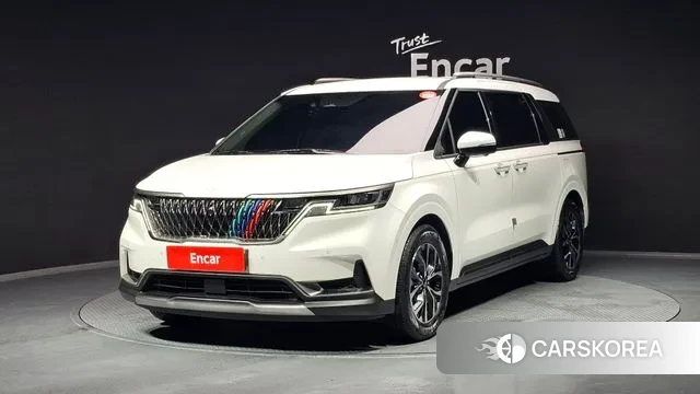 Kia Carnival 4th generation 2022 Белый из Кореи