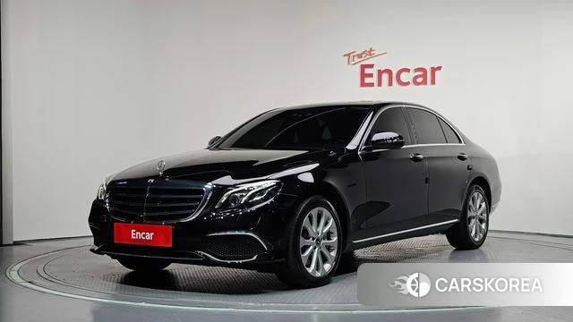 Mercedes-Benz E-Class W213 2020 Черный из Кореи