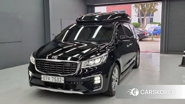 Kia The New Carnival 2018 Черный из Кореи