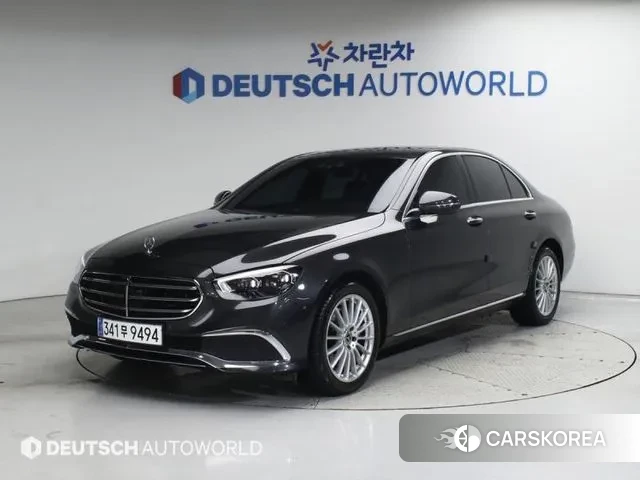 Mercedes-Benz E-Class W213 2021 Серый из Кореи