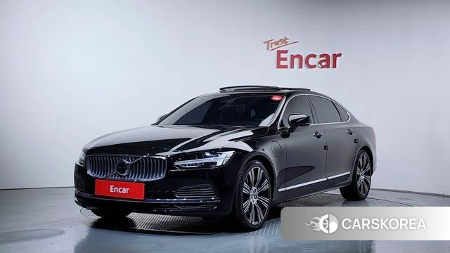 Volvo S90 2022 Черный из Кореи