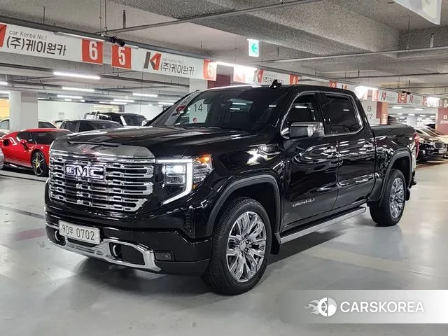 GMC Sierra 2024 Черный из Кореи