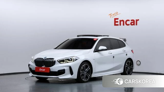 BMW 1 Series (F40) 2021 Белый из Кореи