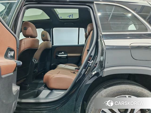 Mercedes-Benz GLB 2024 Черный из Китая