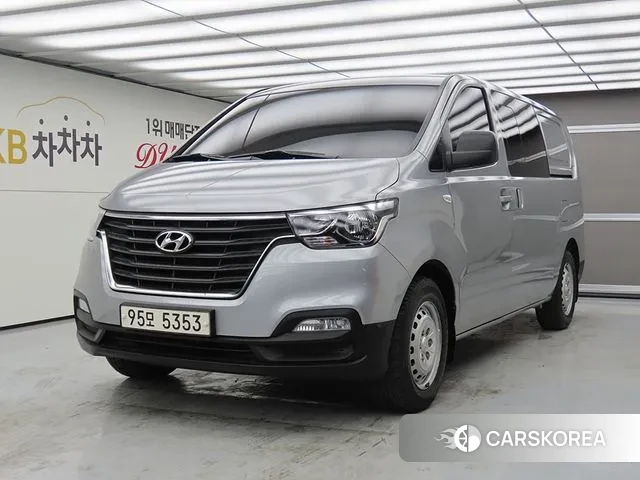 Hyundai The New Grand Starex 2021 Серебряный из Кореи