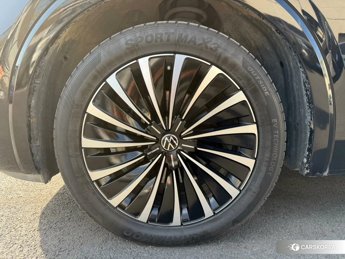 Volkswagen Weiran 2020 Черный из Китая