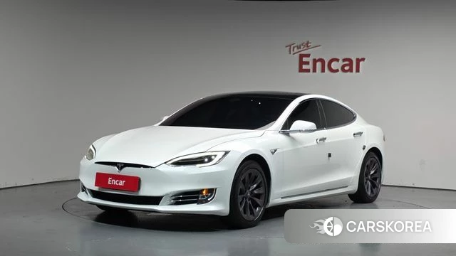 Tesla Model S 2020 Белый из Кореи