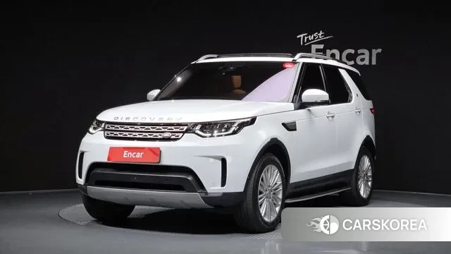 Land Rover Discovery 5 2019 Белый из Кореи