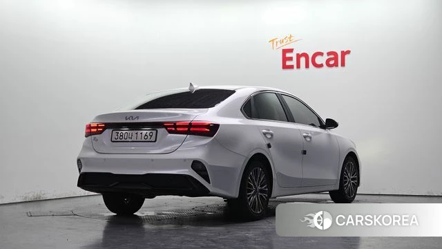 Kia The New K3 2nd generation 2021 Белый из Кореи