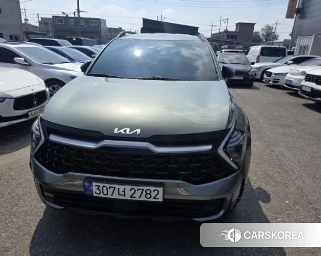 Kia Sportage 5th Generation 2023 Светло-зеленый из Кореи
