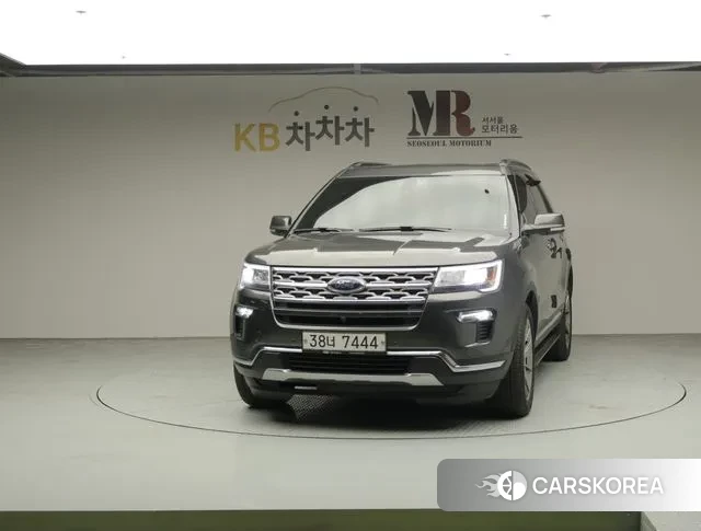 Ford Explorer 6th Generation 2018 Серый из Кореи