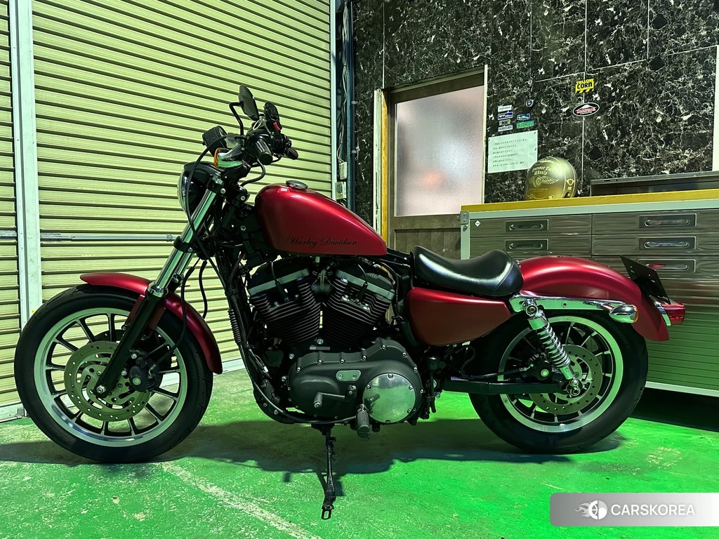 Проданный Harley-Davidson Sportster XL883R 2012 из Японии