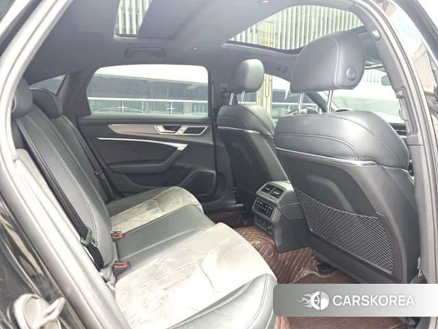 Audi A6L 2023 Черный из Китая
