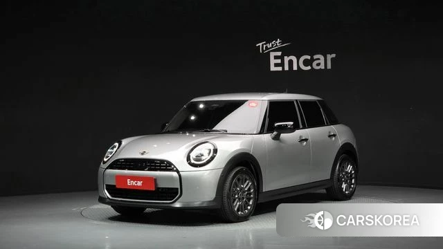 Mini Cooper C 4th generation 2025 Серебристо-серый из Кореи