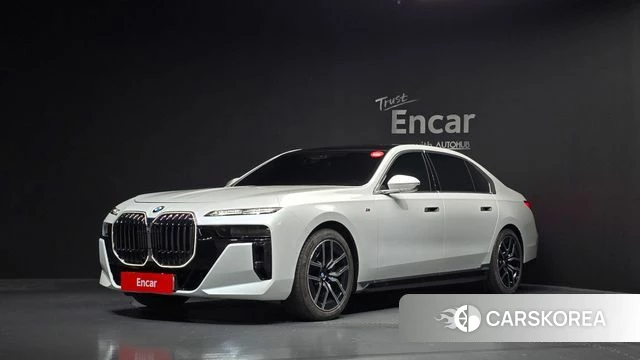 BMW 7 Series (G70) 2025 Белый из Кореи