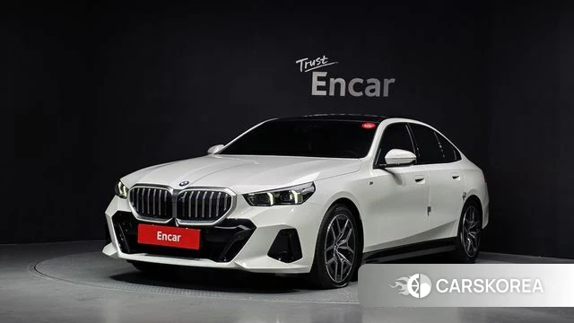 BMW 5 Series (G60) 2024 Белый из Кореи