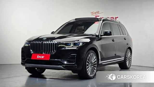 BMW X7 (G07) 2022 Черный из Кореи