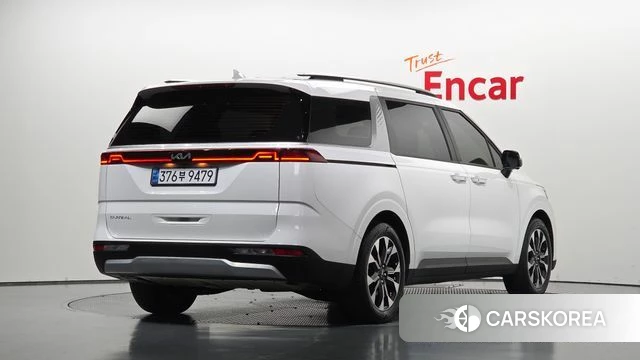 Kia Carnival 4th generation 2022 Белый из Кореи