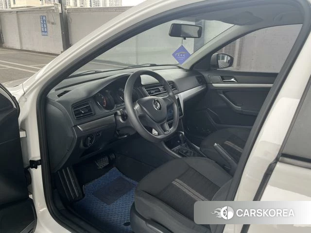 Volkswagen Lavida 2022 Белый из Китая