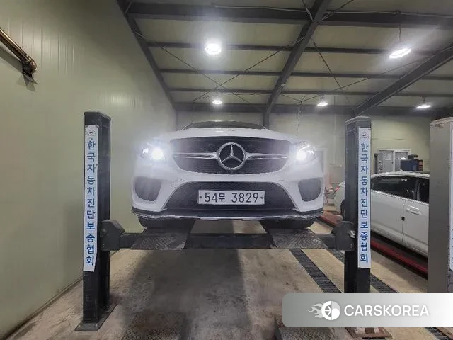 Mercedes-Benz GLE - Class W166 2018 Белый из Кореи