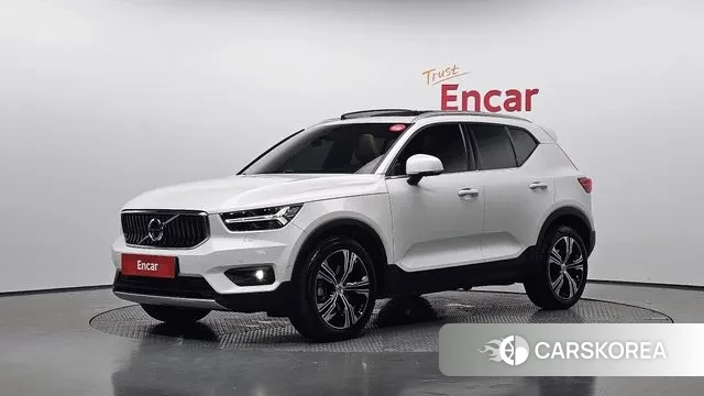 Volvo XC40 2021 Белый из Кореи