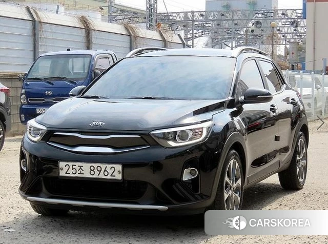 Kia Stonic 2019 Черный из Кореи