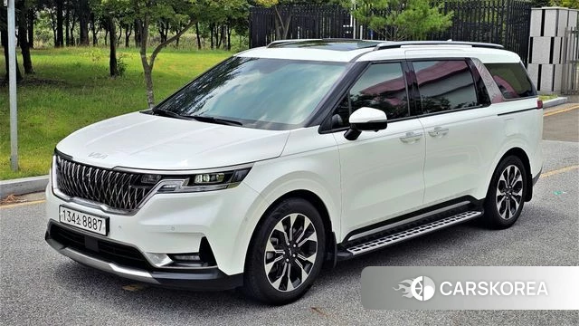 Kia Carnival 4th generation 2022 Белый из Кореи