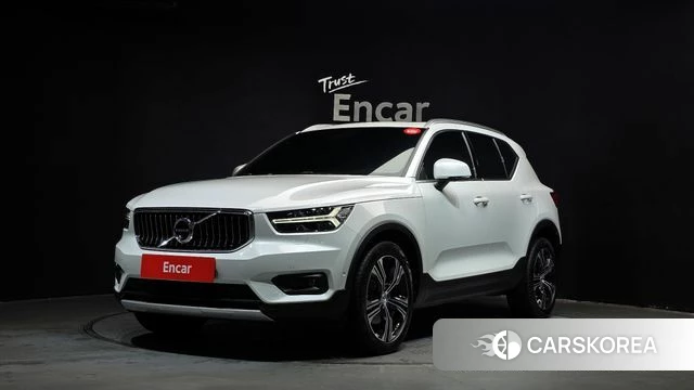 Volvo XC40 2021 Белый из Кореи