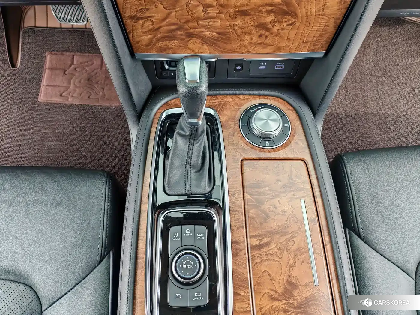 Nissan Toure 2023 Белый из Китая