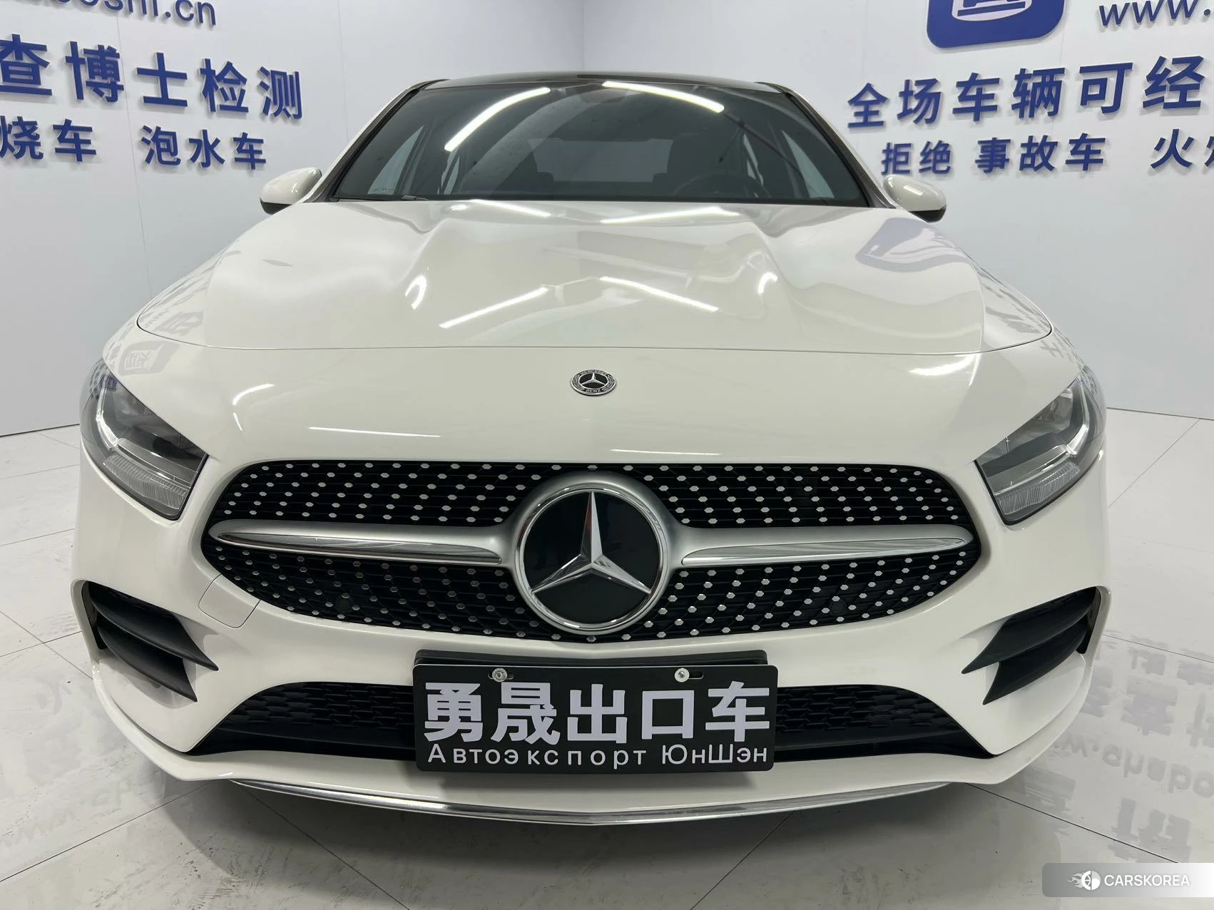 Mercedes-Benz Class A 2021 Белый из Китая