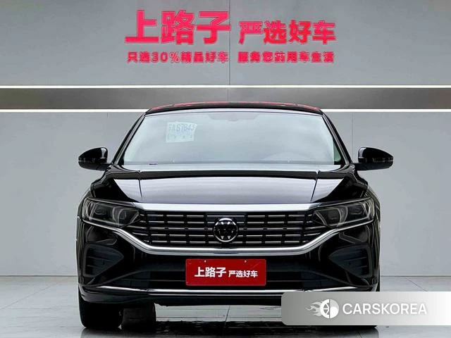 Volkswagen Passat 2025 Черный из Китая